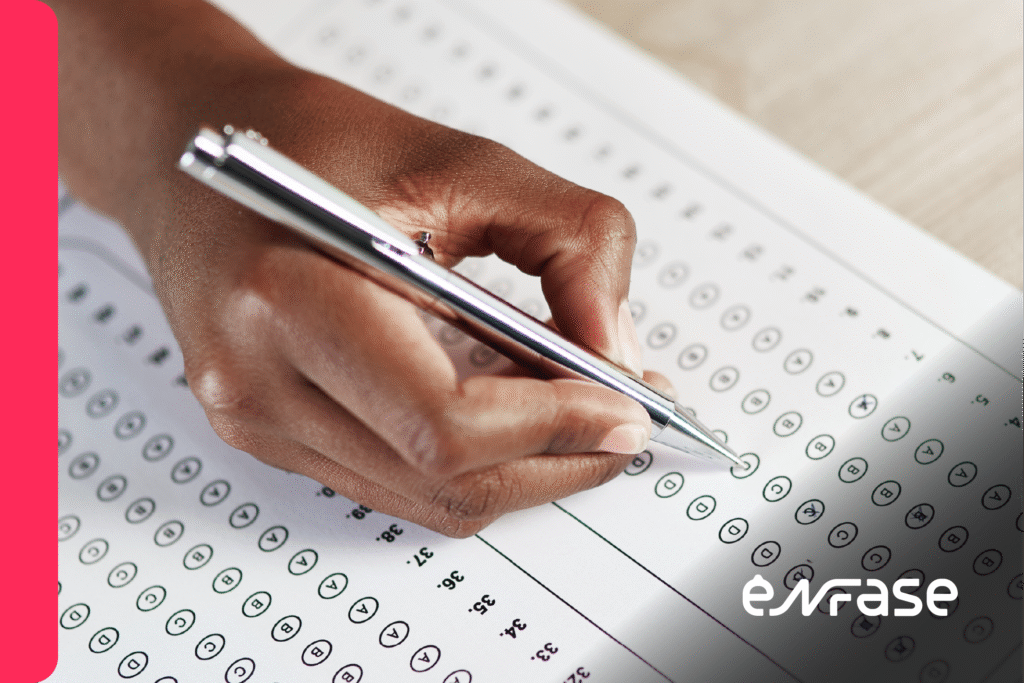 Descubra a importância de simulados para concursos e como eles aumentam sua confiança, ritmo e chances reais de aprovação.